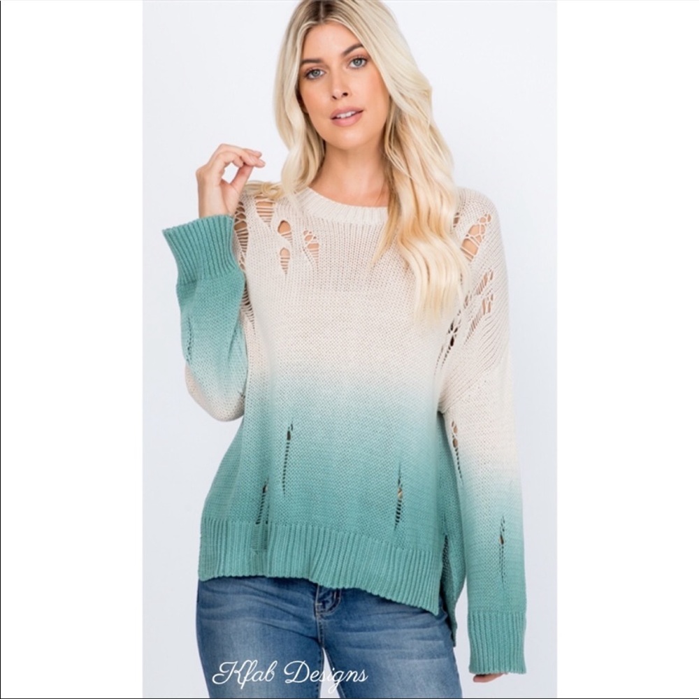 ❤️LAST! Soft Ombré Distressed Sweater! - Picture 3 of 6
